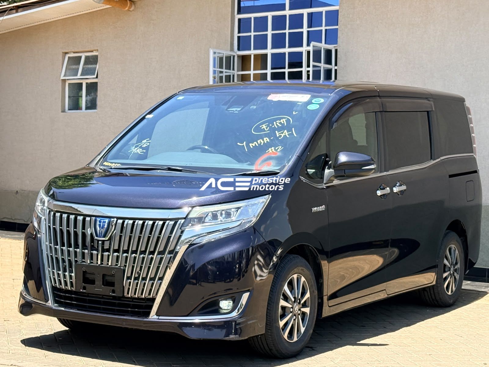 Image of Toyota Esquire Hybrid YOM - 2019