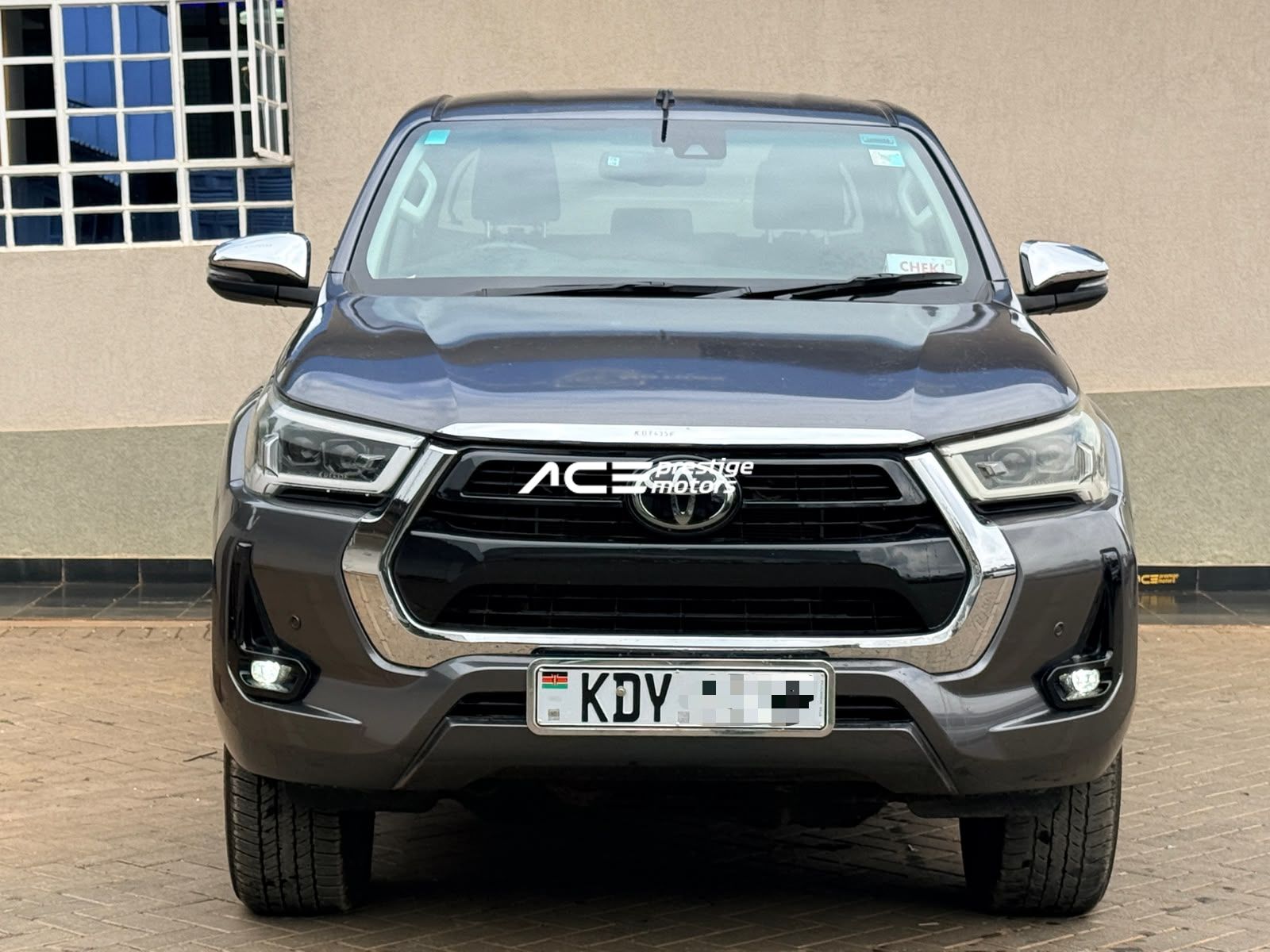 Image of Toyota Hilux YOM - 2021