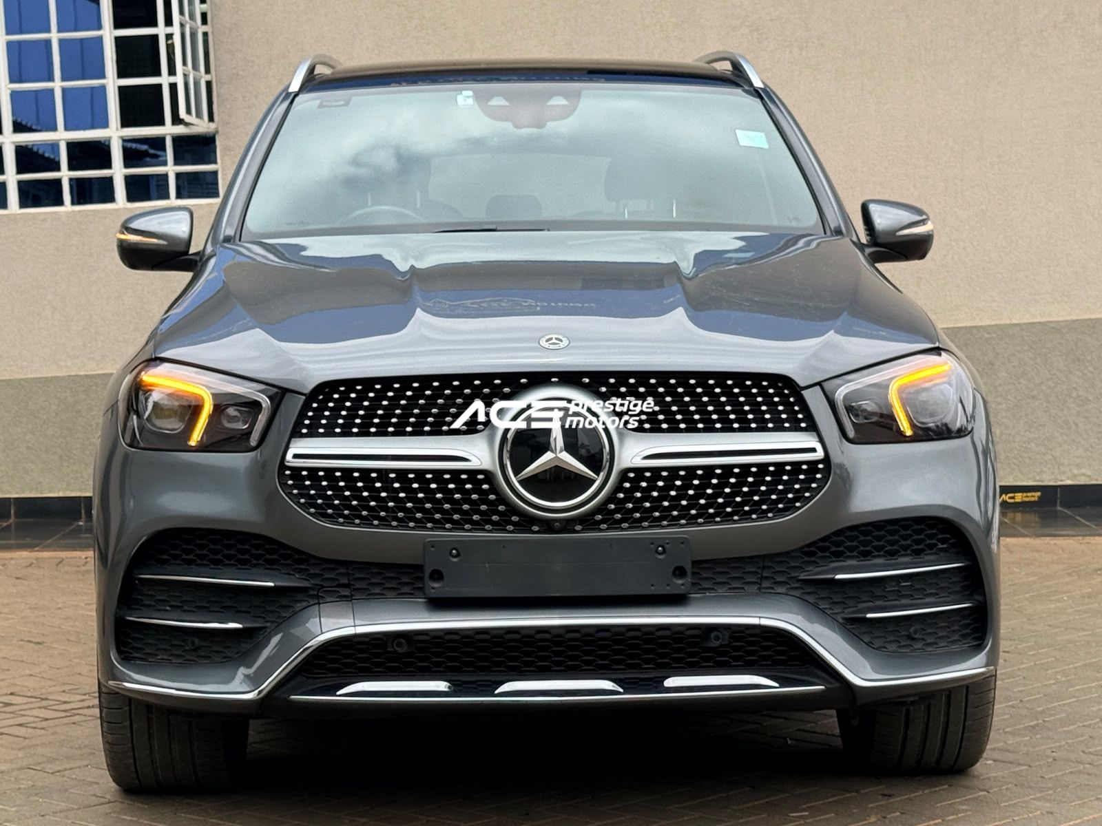 Image of Mercedes-Benz GLE 300d YOM - 2020
