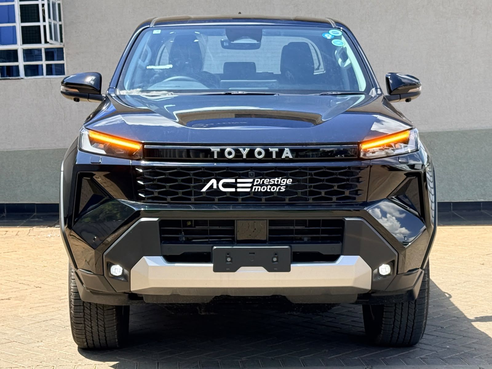 Image of Toyota Hilux Travo YOM - 2026
